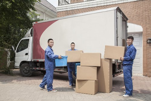 Professional packing and unpacking services in Barnes for a smooth house move