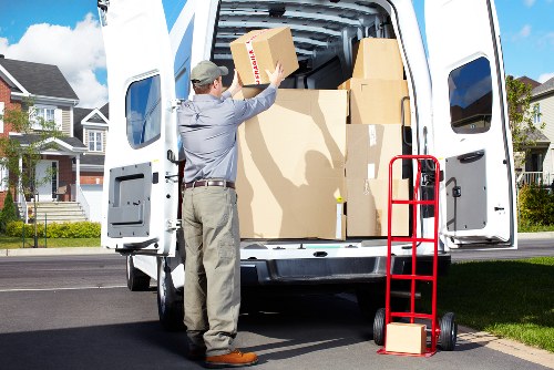 Moving day logistics for student removals in Barnes