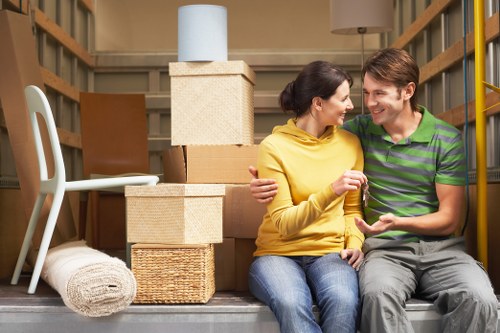 Choosing moving support for student removals in Barnes